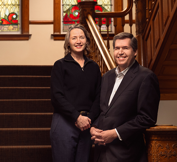 Le McCarthey Athletic Center drapé d’une élégance bleue